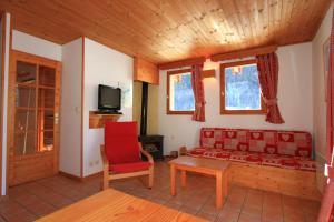 Chalet Le Meï Hameau des Chazals Nevache Hautes Alpes AAZ System Les Chazals Hameau du Roubion chalet le mei 05100 Névache Provence-Alpes-Côte d\'Azur