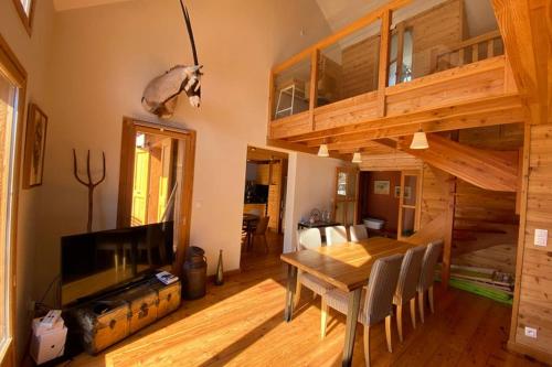 le Serre Barbin : Chalet ensoleillé, tout confort