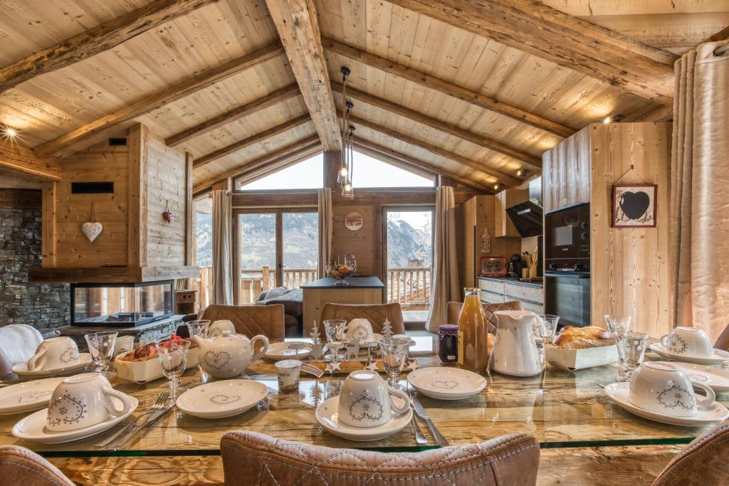 Chalet Les 3 Chalets des 3 Vallées - Chalet Val Thorens Saint-Bon Tarentaise 145 Rue des Envers 73120 Courchevel