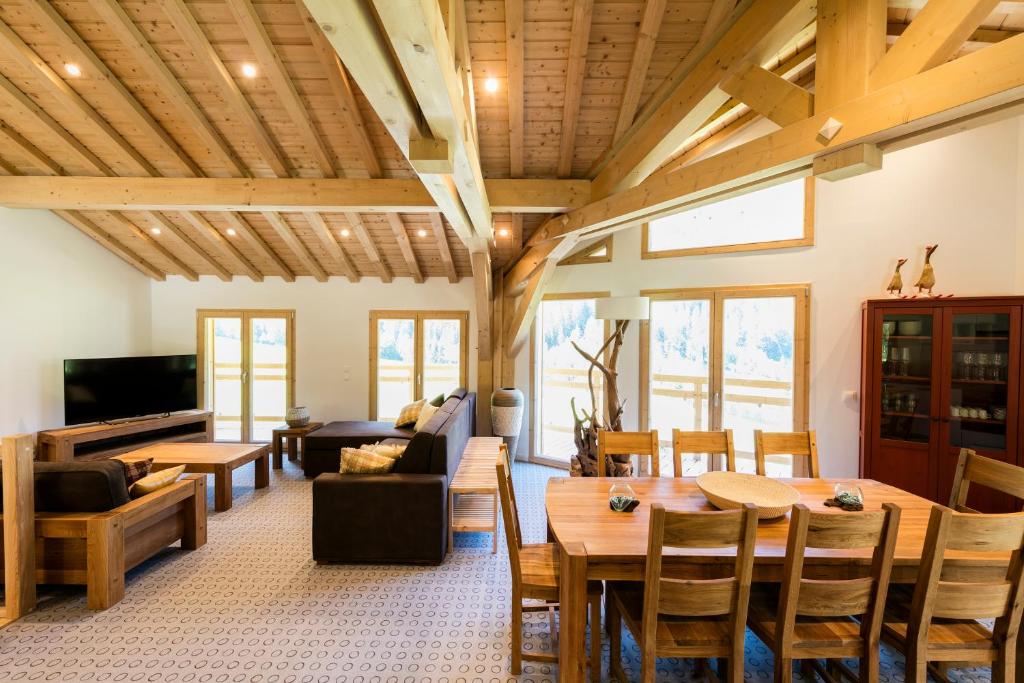 Chalets Chalet Les Amis LES ROTTES DESSUS, 73210 Peisey-Nancroix