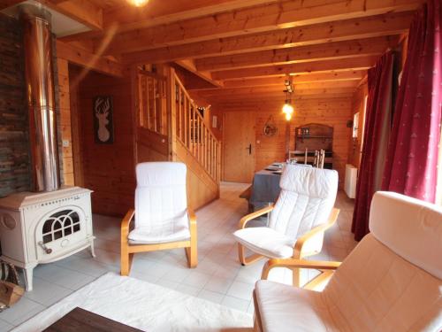 Chalet Les Carroz d'Arâches, 4 pièces, 8 personnes - FR-1-572-107 Les Carroz d\'Arâches france