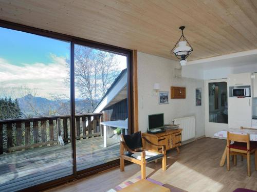 Chalet Chalet Les Carroz d'Arâches, 4 pièces, 8 personnes - FR-1-572-216 1188 route des Grangettes Arâches-la-Frasse