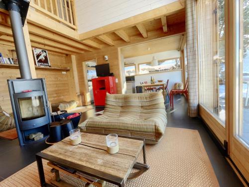 Chalet Chalet Les Carroz d'Arâches, 5 pièces, 8 personnes - FR-1-572-32 181 route du Bry Arâches-la-Frasse