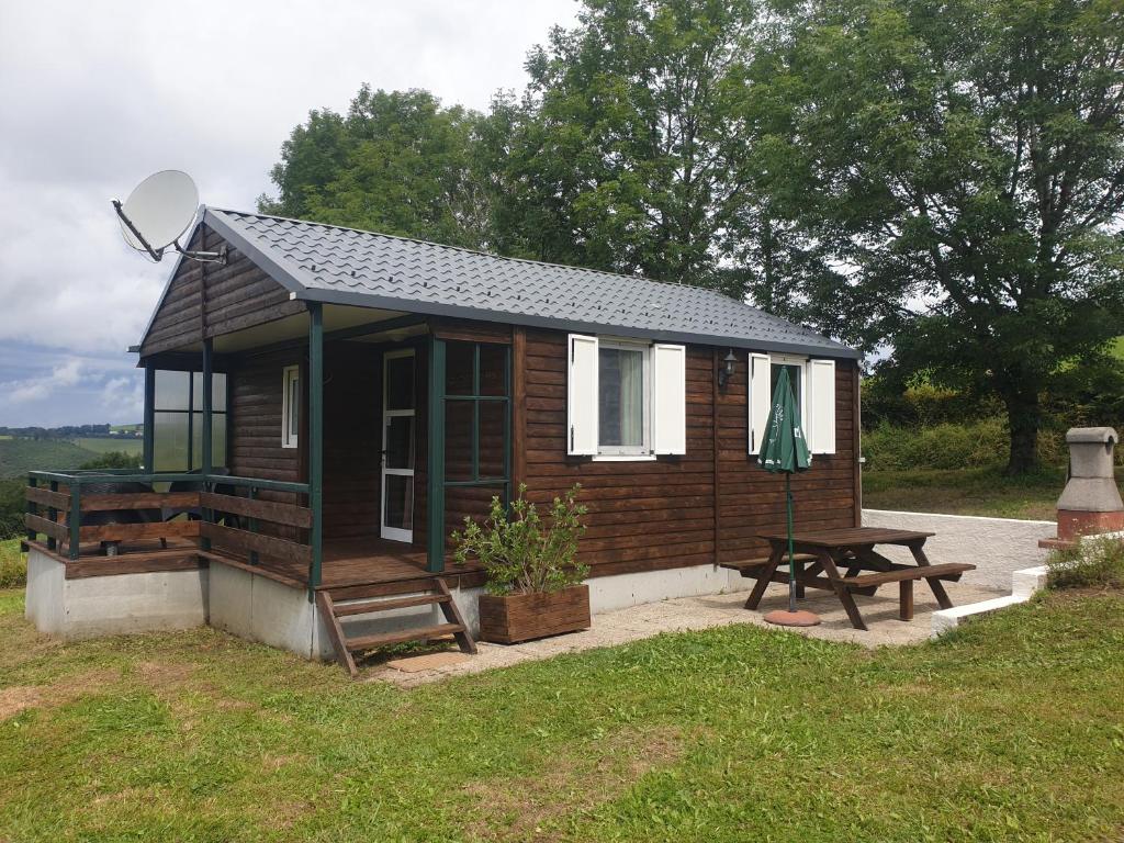 les chalets de l'essentiel La Bessède, 81330 Lacaze