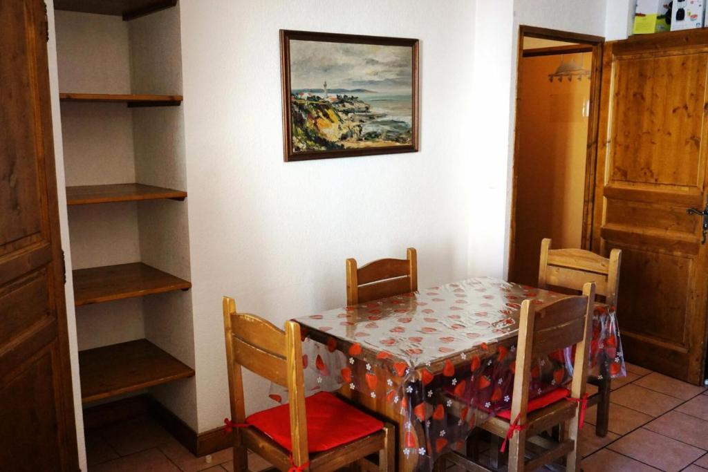 les chalets de l'essentiel 81330 Lacaze