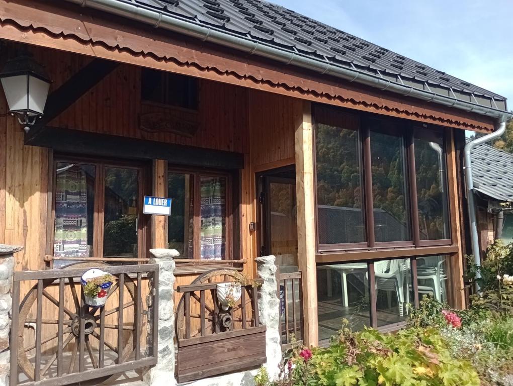 Chalet Chalet les Chardons La Thuile, 73260 La Léchère