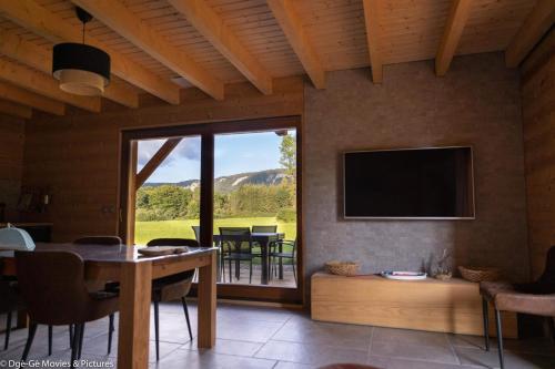 Les Jardins du Hérisson Chalet 1