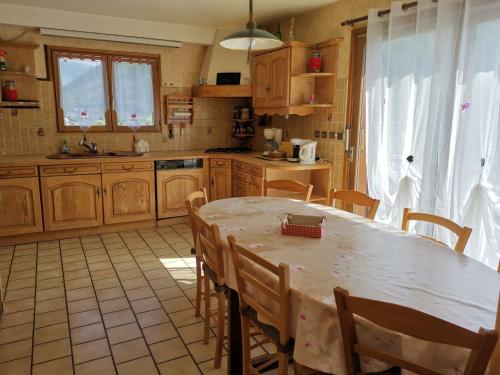 Chalet Chalet les Lurins les Lurins 307 route de Villarlurin Villarlurin