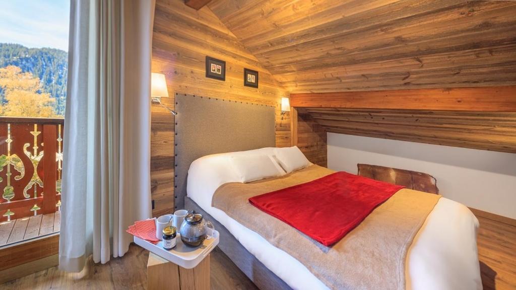 Chalet Les Montagnards - Chalet - BO Immobilier 64 Chemin du Dément 74390 Châtel