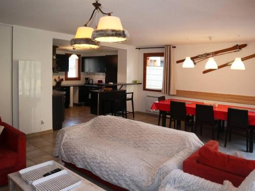 Chalet Les Orres, 5 pièces, 10 personnes - FR-1-322-118 Les Orres france