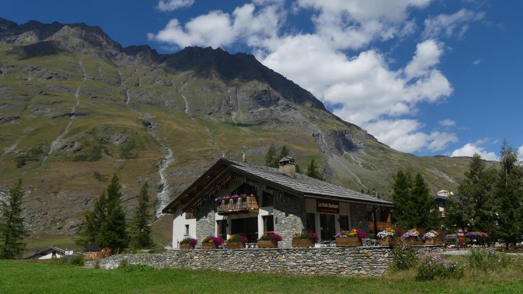 LOGIS LAS CROZAS La Cocotte