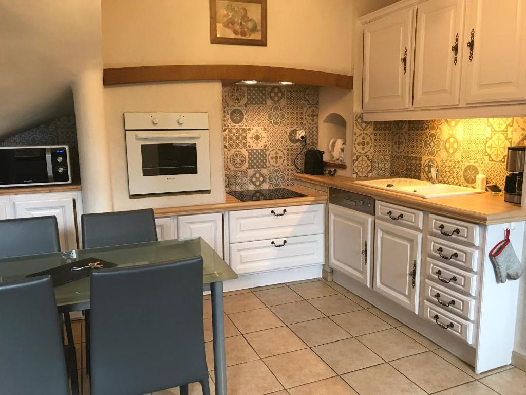 Lovely chalet in Vosges with shared pool