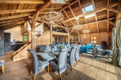 Luxury Chalet Morzine with stunning mountain views