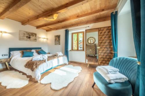Luxury Chalet Morzine with stunning mountain views