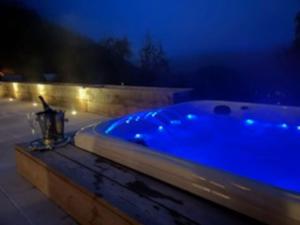 Luxury Chalet Morzine with stunning mountain views