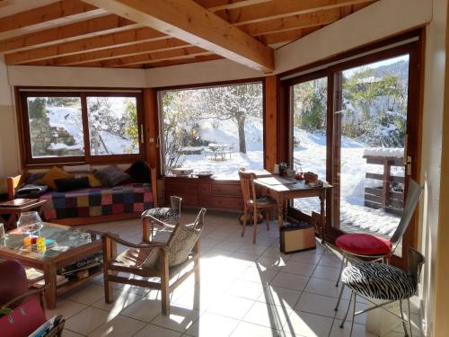 Chalet Mad'in Belledonne Theys france