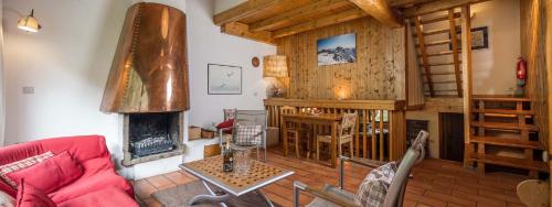 Madame Vacances Chalet Val Rogoney