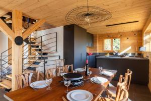 Chalet Magnificent chalet with exceptional view Chemin du Plan du Mont 74230 Manigod Rhône-Alpes