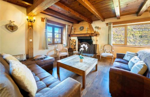 Magnifique chalet authentique au cœur des 3 vallées