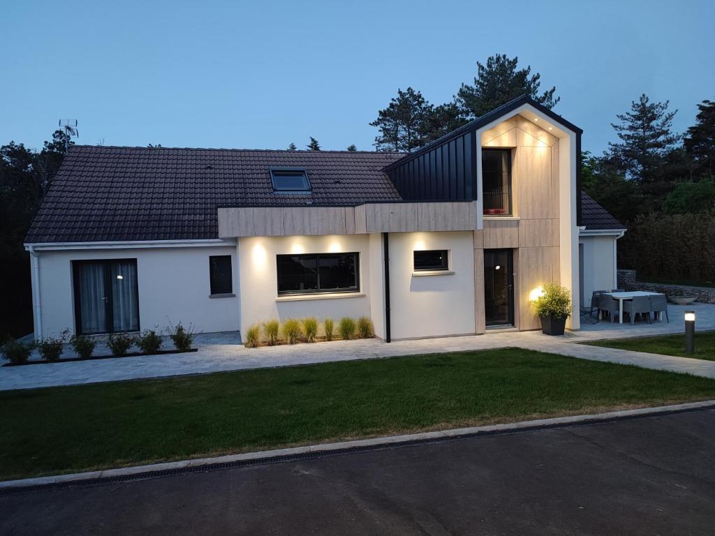 Magnifique Chalet avec SPA 06420 Roubion