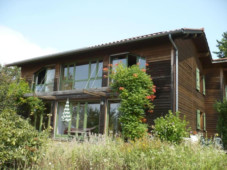 Chalet maison bioclimatique bois près Lyon 40 Chemin du Grand Prost 69440 Saint-Vincent