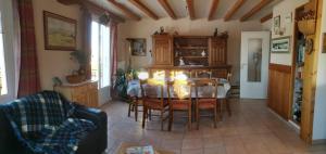 Maison de campagne. Accès direct au lac.