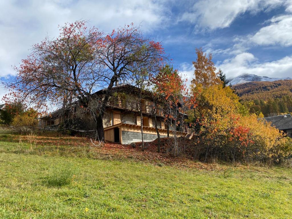 Maison de montagne Alpes du sud/station Les Orres 6E rue font cordeille Le Melezet, 05200 Les Orres