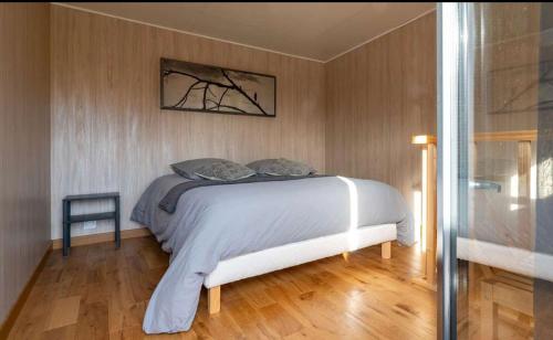Maison en bois T2 30m2 en pleine nature