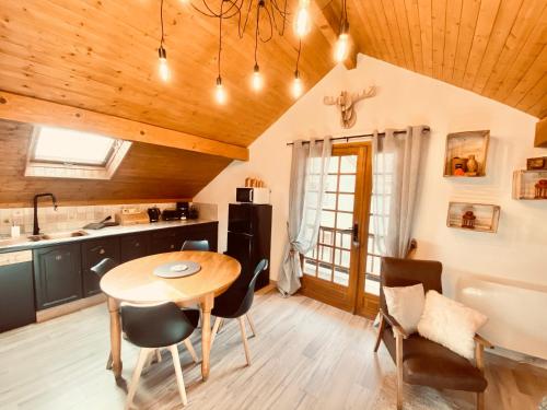 CHALET MARCEL Puy-Saint-Vincent Pieds des Pistes Puy-Saint-Vincent france