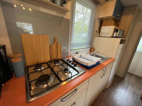 Mobil-home climatisé avec piscine