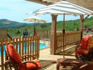Modern Chalet in Roquetaillade with Swimming Pool