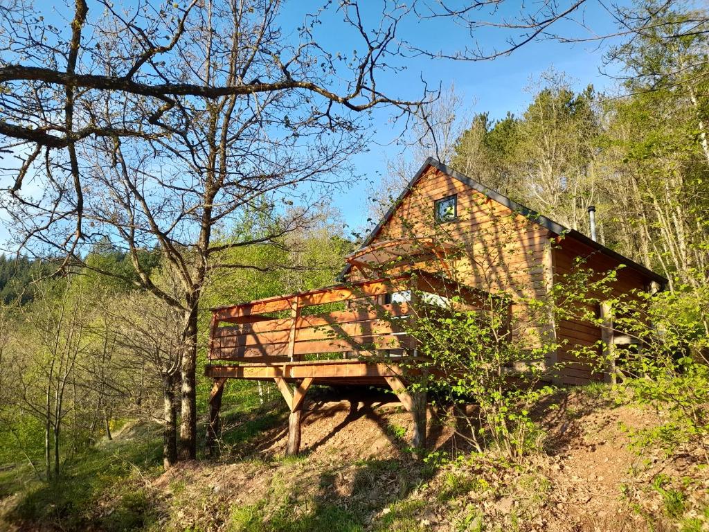 Chalet Mon chalet au cœur des Cévennes Racoules - La pierre Maury 48400 Vébron