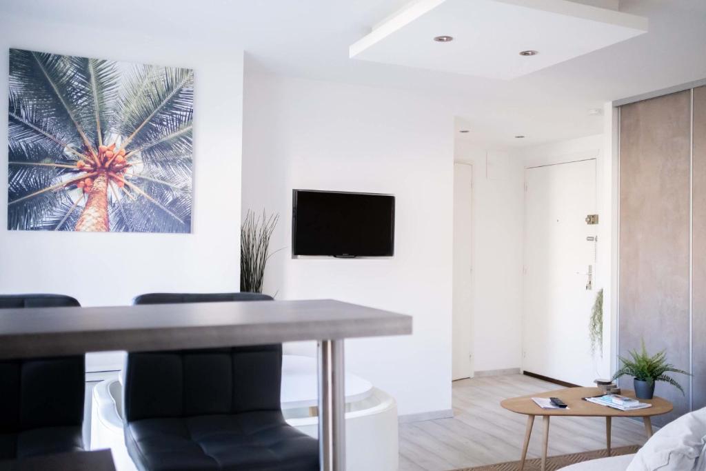 mon ptitni 77690 Montigny-sur-Loing