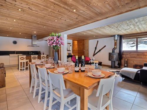 Chalet Chalet Montriond, 5 pièces, 10 personnes - FR-1-627-28 1200 Route du Dravachet Montriond