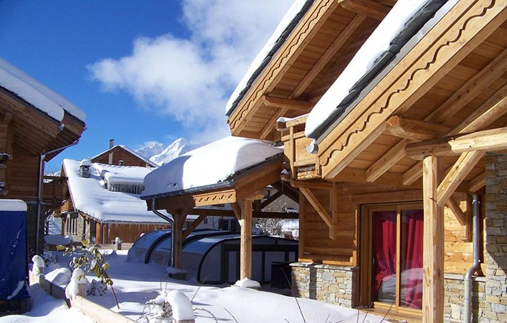 Chalet Odalys Chalet Le Loup Lodge 778 Place de l'Alpe de Venosc 38860 Les Deux Alpes