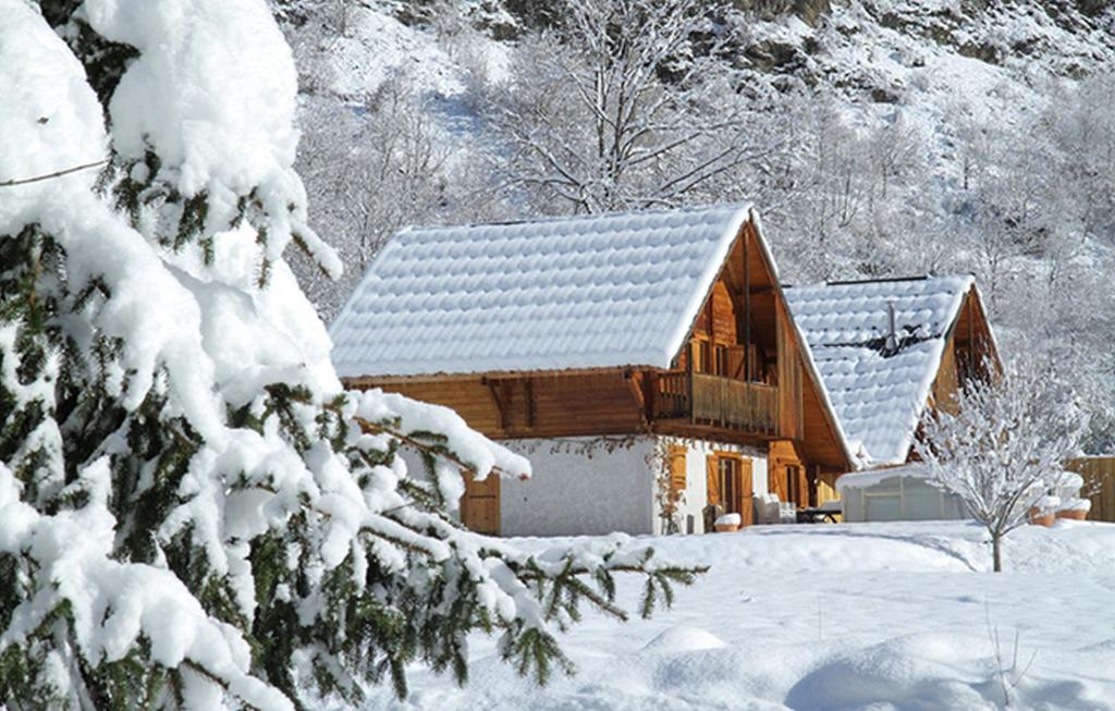 Odalys Chalet Le Pleynet 25 impasse des Bleuets, 38520 Vénosc