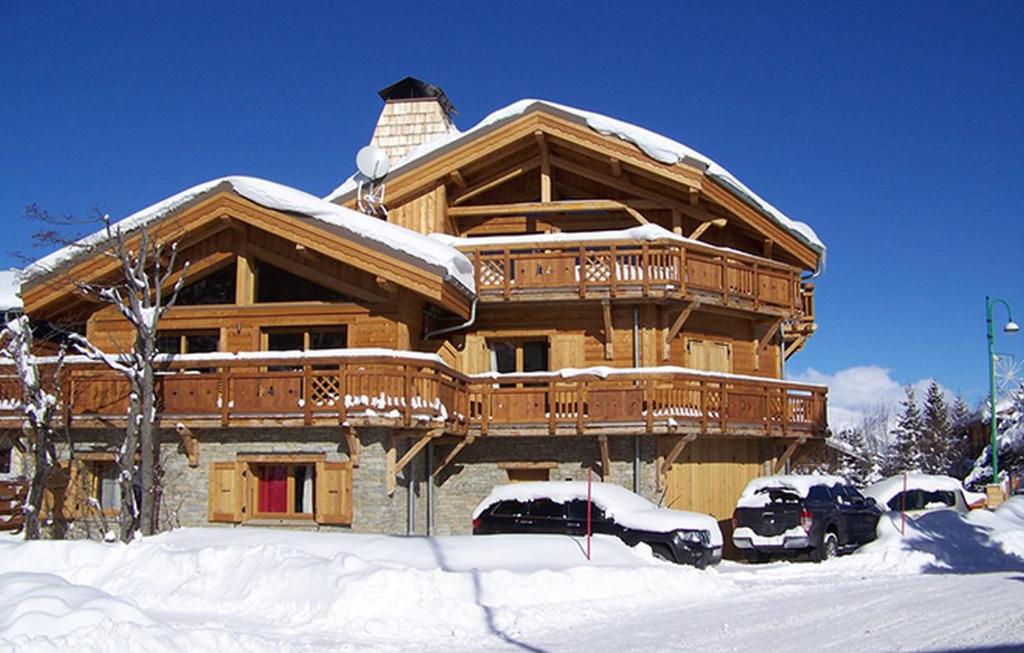 Chalet Odalys Chalet Levanna Occidentale 18 Route du Petit Plan 38860 Les Deux Alpes