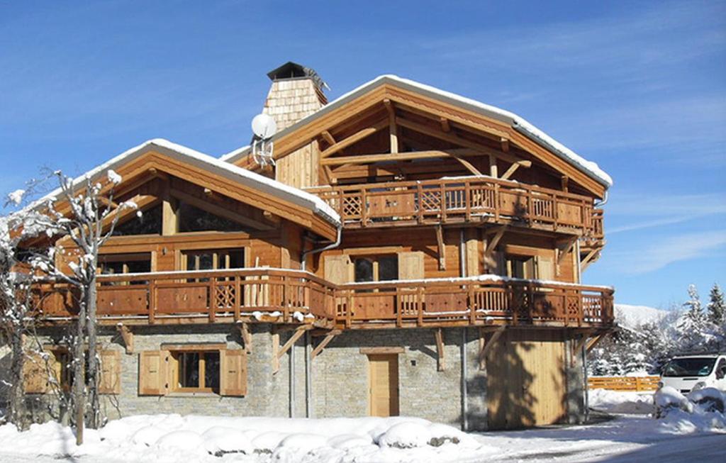 Chalet Odalys Chalet Levanna Orientale 18 Route du Petit Plan 38860 Les Deux Alpes