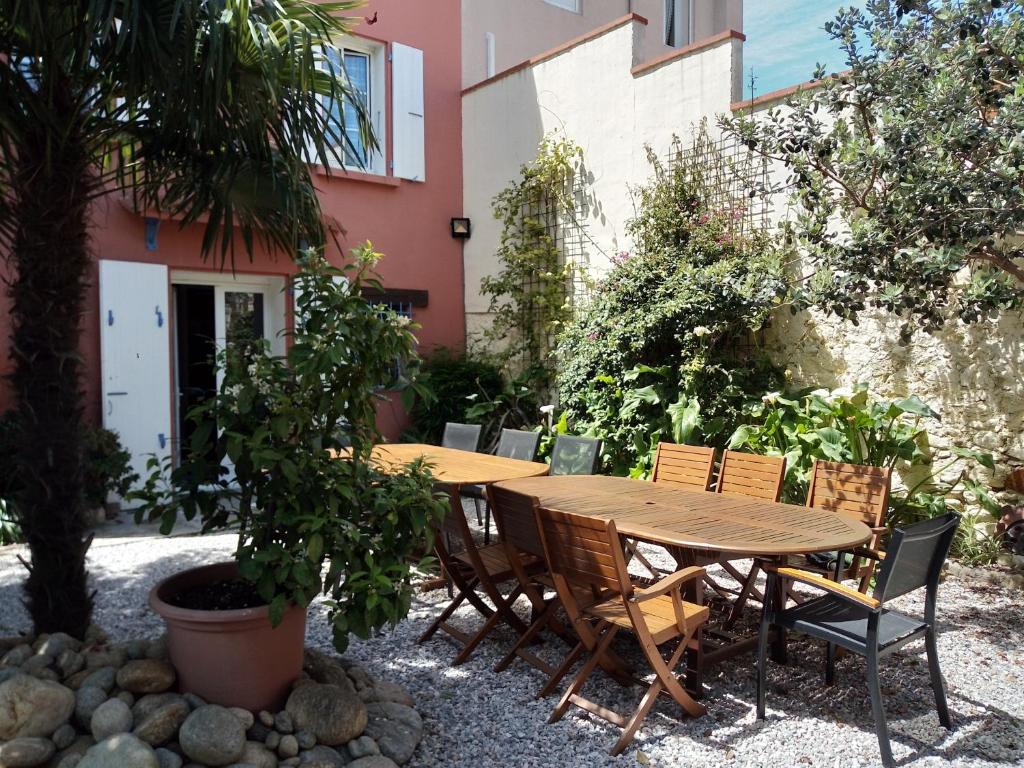Petit chalet pour amoureux de la nature au « Domaine de Tara »
