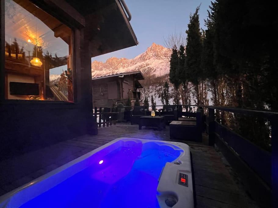 Pretty little chalet with terrace and jacuzzi 947 Chemin Napoléon, 74400 Chamonix-Mont-Blanc