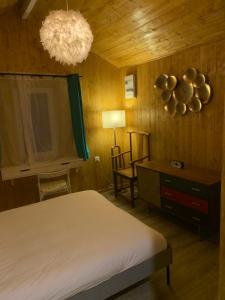 Proche de Disneyland Chalet au bord de la Marne