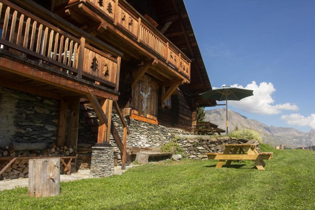 Reine des Aravis - chalet isolé Le grand Char, 73590 Flumet