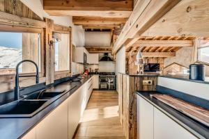 Résidence Annapurna Lodge - Chalets pour 18 Personnes 03