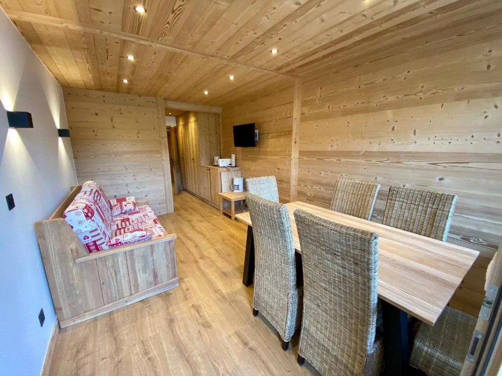 Résidence Le Maseto - Chalets pour 8 Personnes 84 73590 Notre-Dame-de-Bellecombe
