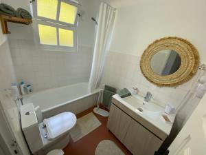 Ribeira do Guilherme - Watermill house Botanic Garden