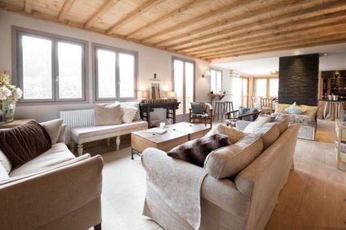 Riverwood Lodge