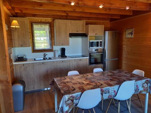 Chalet Chalet Sancy lotissement \ Saint-Genès-Champespe