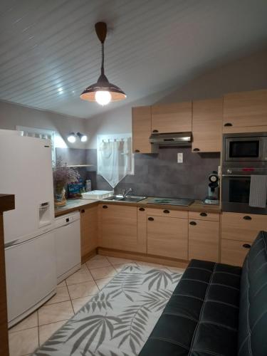 Studio + Mobil Home sur terrain privé sur l'Ile d'Oléron