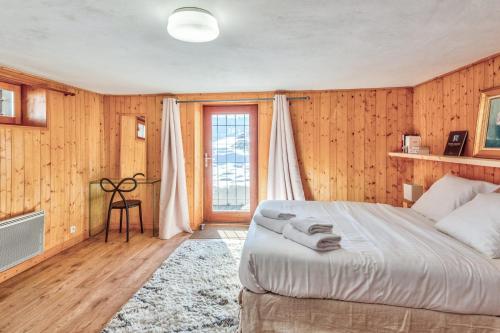 Superb chalet at the foot of Megève runs 100m to the cable cars - Welkeys