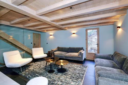 Chalet sur les pistes 14 personnes Courchevel france